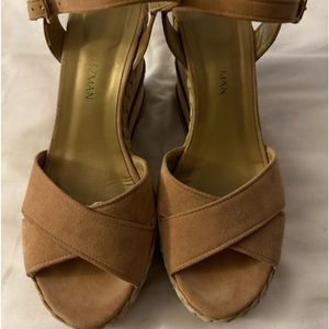 Stewart Weitzman, Wedge Sandals Light Pink Size 8